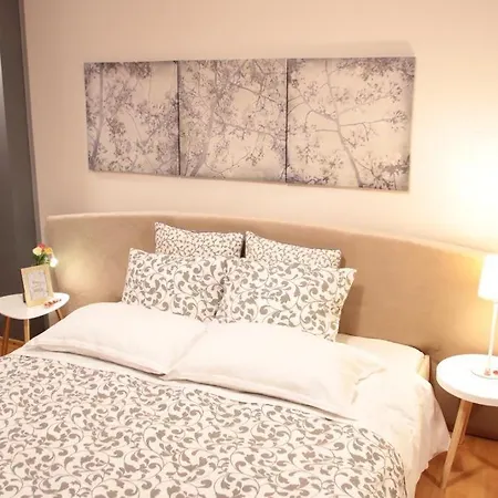 Apartment Eva Twin Bucharest
